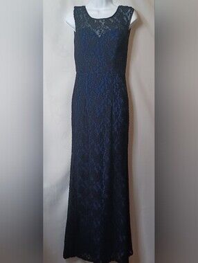 Cindy USA Sleeveless Black Lace Overlay Blue Sheath Maxi Dress. Size S